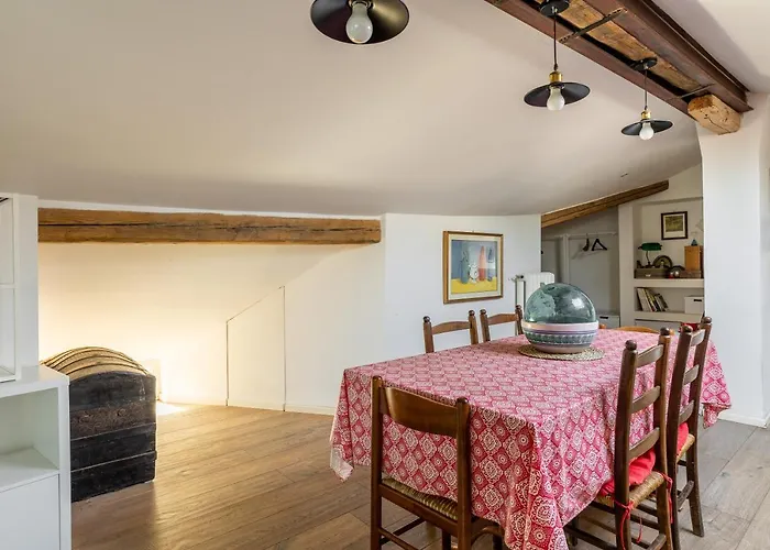 Italy Prestigious Historical Attic In * Bologne