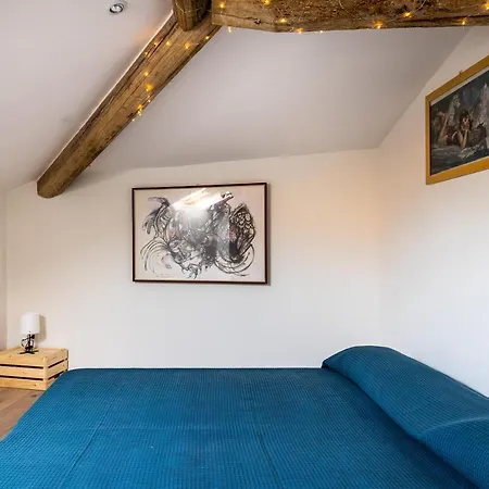 公寓 Italy Prestigious Historical Attic In