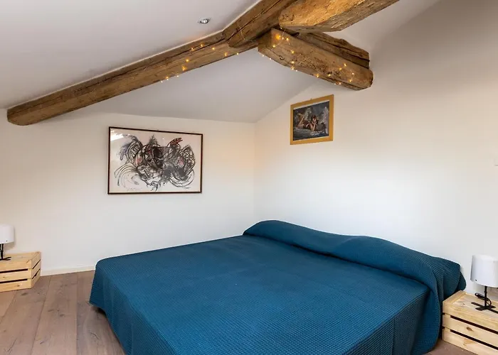 Italy Prestigious Historical Attic In