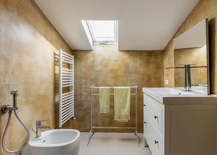 Italy Prestigious Historical Attic In Болонья